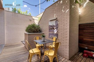 Casa pareada en venta en Bola de Oro - Serrallo en Granada