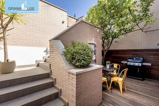 Casa pareada en venta en Bola de Oro - Serrallo en Granada