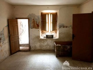 Chalet en venta en Linares