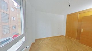 Piso en venta en Campamento en Madrid