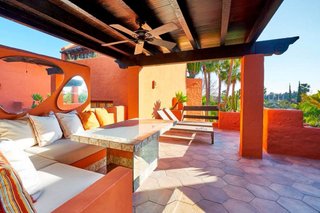 Dúplex en alquiler en Nueva Andalucía centro en Marbella