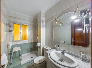 Piso en venta en Zarzaquemada en Leganés