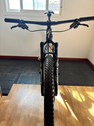 Bicicleta M Works Epic 2022