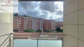 Piso en venta en Centro - Desierto - Arrontegi en Barakaldo