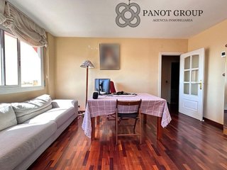 Piso en venta en Can Baró en Barcelona