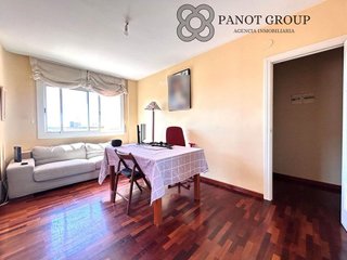 Piso en venta en Can Baró en Barcelona