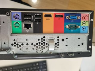 Acer Veriton X2665G i5-9400 16GB RAM 500GB M.2