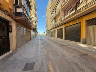 Garaje en venta en Pajaritos - Plaza de Toros en Granada