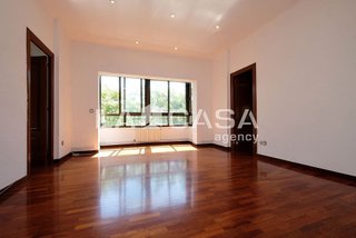 Piso en venta en Vilapicina i la Torre Llobeta en Barcelona