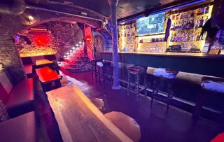 Bar en venta en El Gòtic en Barcelona