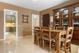 Piso en venta en Nueva Andalucía centro en Marbella