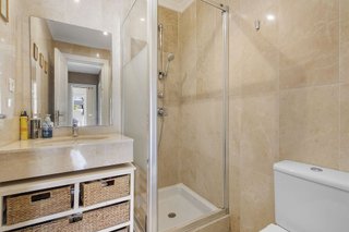 Piso en venta en Nueva Andalucía centro en Marbella