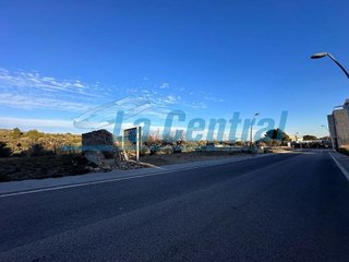 Solar en venta en Sénia, la