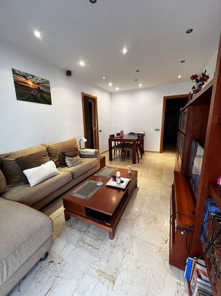 Piso en venta en La Font de la Guatlla en Barcelona