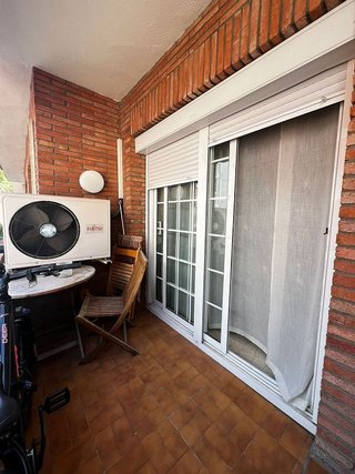 Piso en venta en La Font de la Guatlla en Barcelona