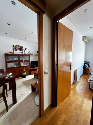 Piso en venta en La Font de la Guatlla en Barcelona