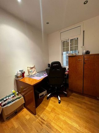 Piso en venta en La Font de la Guatlla en Barcelona
