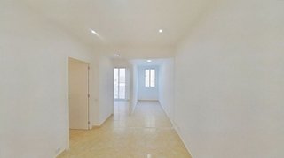 Piso en venta en El Raval en Barcelona