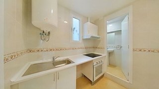 Piso en venta en El Raval en Barcelona