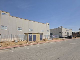 Local comercial en venta en Santa Cruz - Industria - Polígono Campollano en Albacete