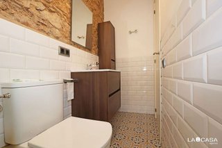 Piso en venta en El Raval en Barcelona
