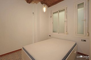 Piso en venta en El Raval en Barcelona