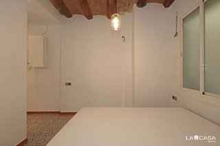 Piso en venta en El Raval en Barcelona