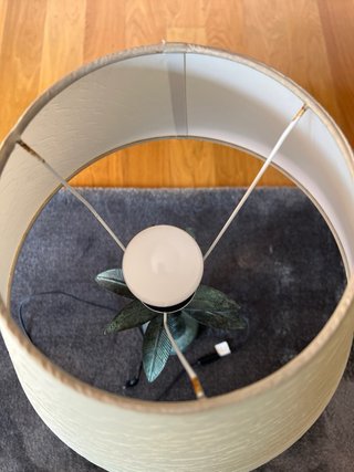 Lámpara de mesa hierro patinado