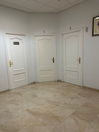 Oficina en venta en La Calzada en Sevilla