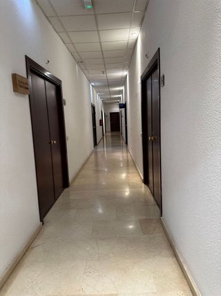 Oficina en venta en La Calzada en Sevilla