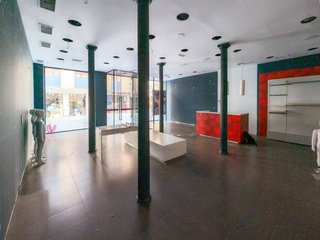 Local comercial en venta en Centro - Sagrario en Granada