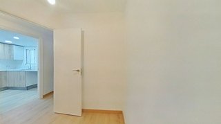 Piso en venta en El Raval en Barcelona