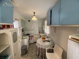 Piso en venta en Lucero en Madrid
