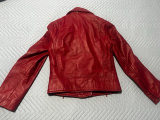 Chaqueta cuero roja Mango