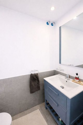 Piso en venta en Playa de la Fontanilla en Marbella