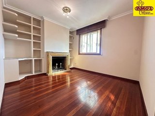Ático en venta en Ensanche - Sar en Santiago de Compostela