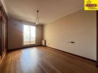 Ático en venta en Ensanche - Sar en Santiago de Compostela