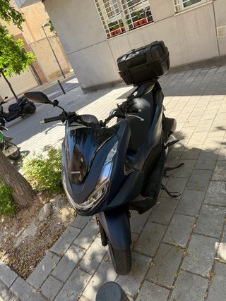 Honda PCX 2024 Azul