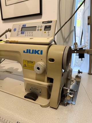Máquina de coser industrial JUKI DOL-8700-7