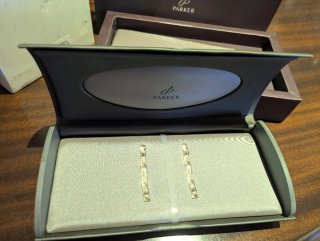 Caja para pluma Parker