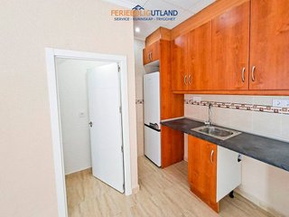 Casa adosada en venta en Formentera del Segura