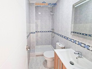 Casa adosada en venta en Formentera del Segura