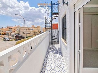 Casa adosada en venta en Formentera del Segura
