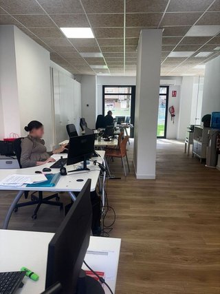 Local comercial en alquiler en La Llum en Valencia