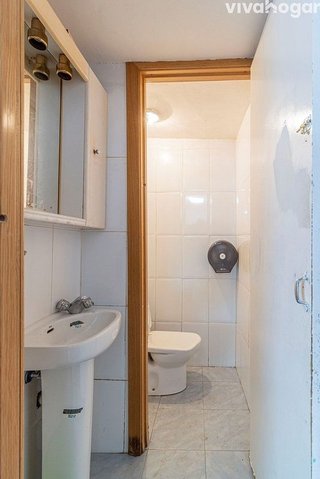 Local comercial en venta en Bellas Vistas en Madrid
