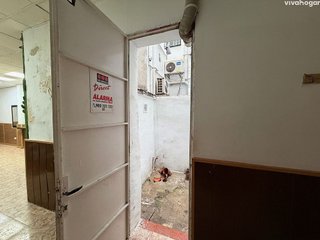 Local comercial en venta en Bellas Vistas en Madrid
