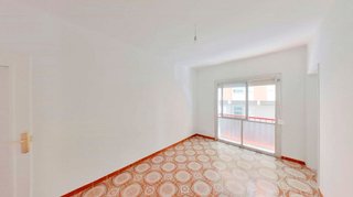 Piso en venta en Montigalà -Sant Crist en Badalona