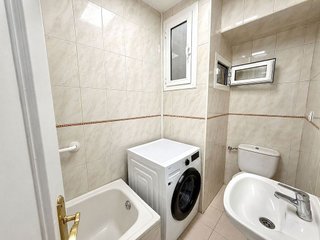 Ático en alquiler en Palos de Moguer en Madrid