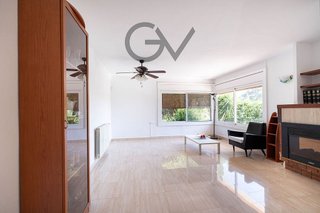 Chalet en venta en Urbanizaciones en Tortosa