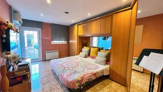 Casa pareada en venta en Poble Nou en Vilafranca del Penedès